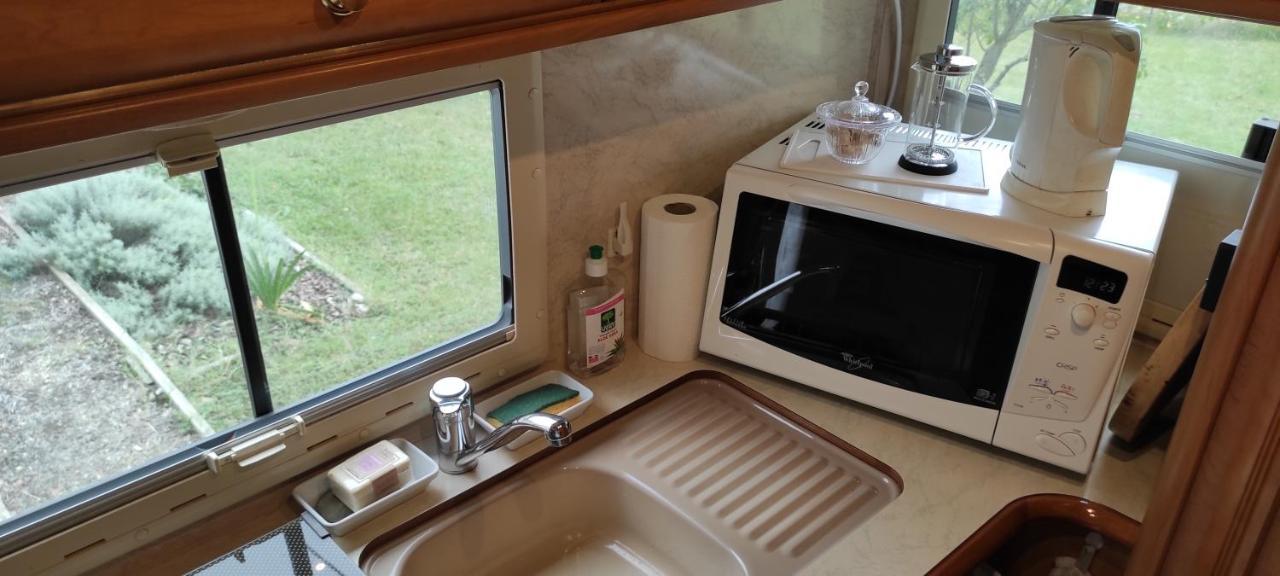 Charmant Camping-Car A La Campagne Labessiere-Candeil Eksteriør billede